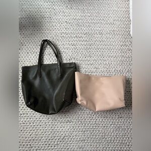 Cuyana Tall Easy Zipper Tote in Olive, with Insert